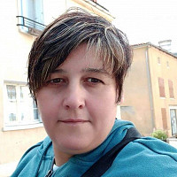 aurelie16700 - lesbienne de 39 ans